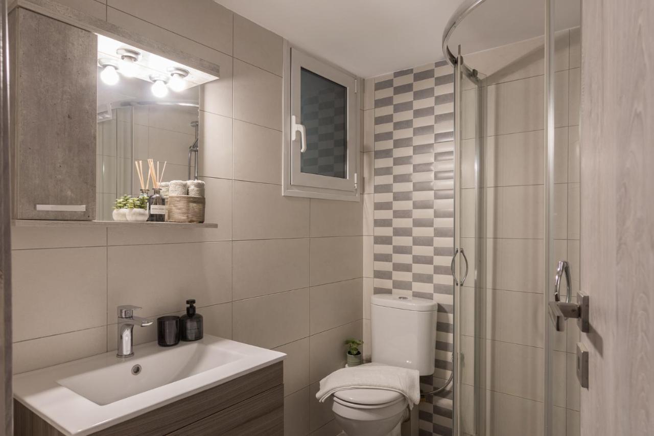 Spacious 2 Bedroom Apartment In Koukaki Athens Ngoại thất bức ảnh